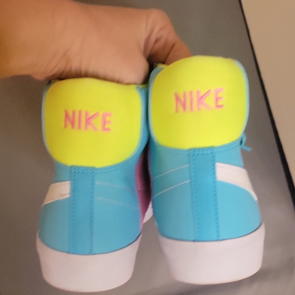 Nike Blazer Mids High-Top Sneakers - Blue, Pink, and Yellow Sz Youth 7 - Picture 6 of 8